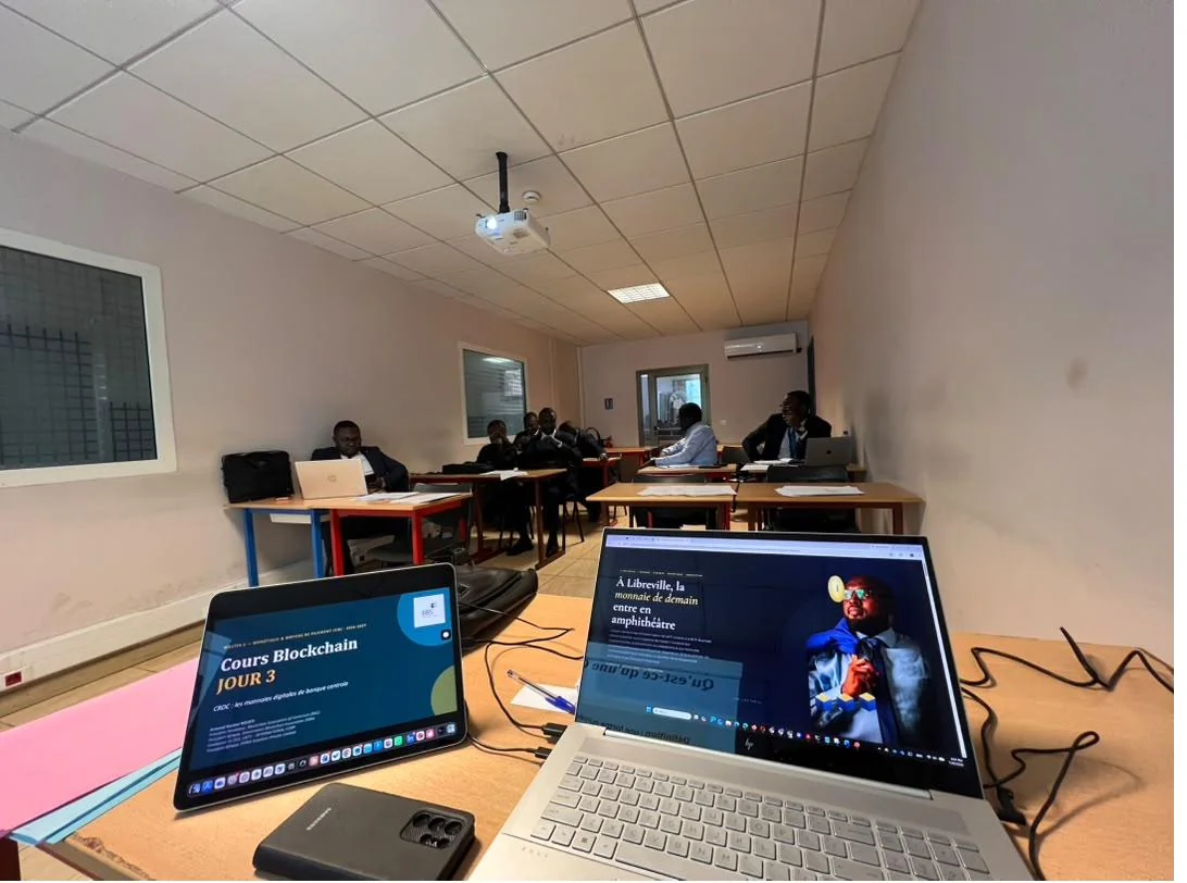 Course materials designed by the expert